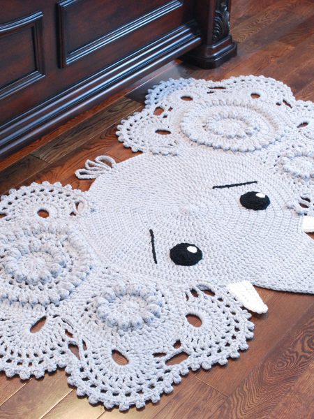Crochet Elephant Rug Pattern 450x600 - آموزش بافت فرشینه فیل